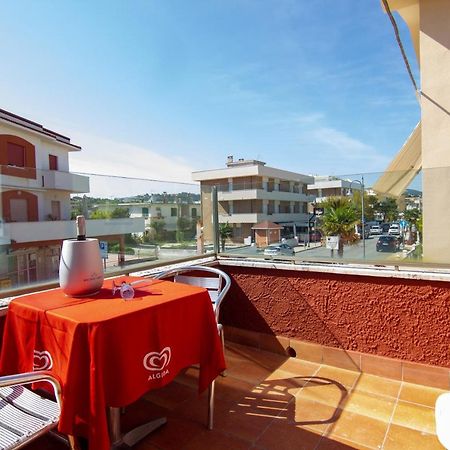 Casa Vacanze Gigli 누마나 외부 사진